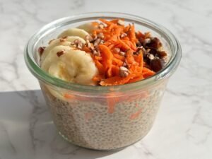 Easy Carrot Cake Chia Pudding 